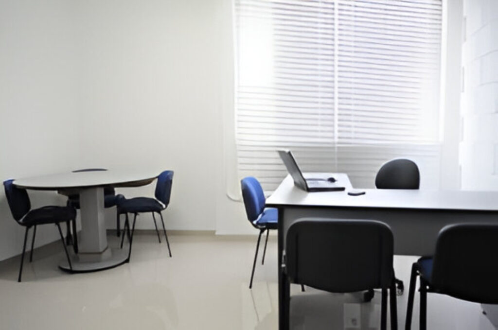 dsc 2083 300x199 (1)